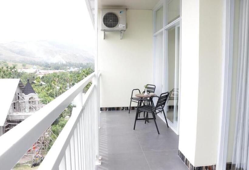 酒店 Horison Sentani