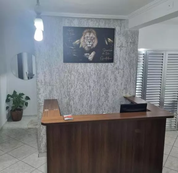 ホテル Hostel Anprado 2