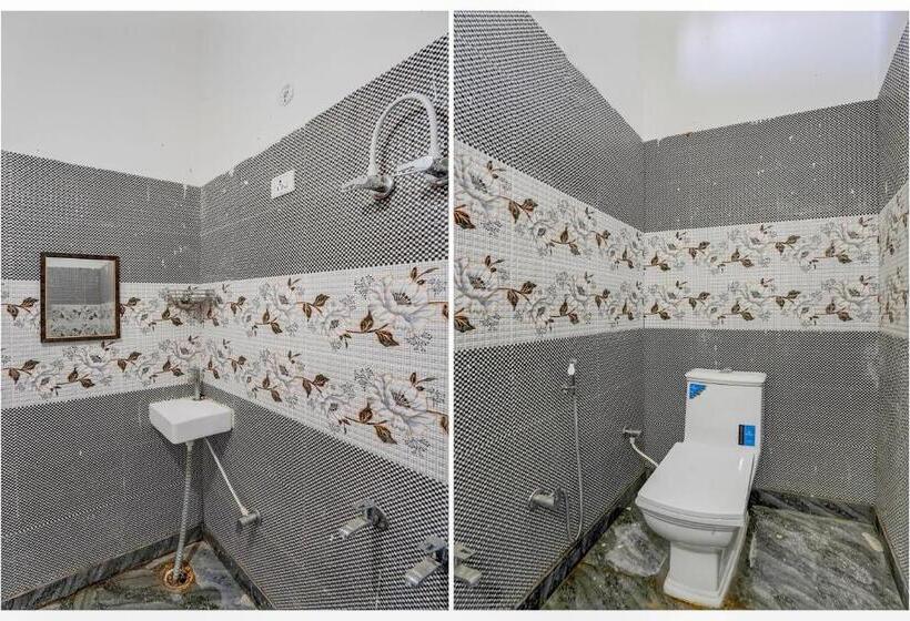 호텔 Oyo Meenaachi Inn