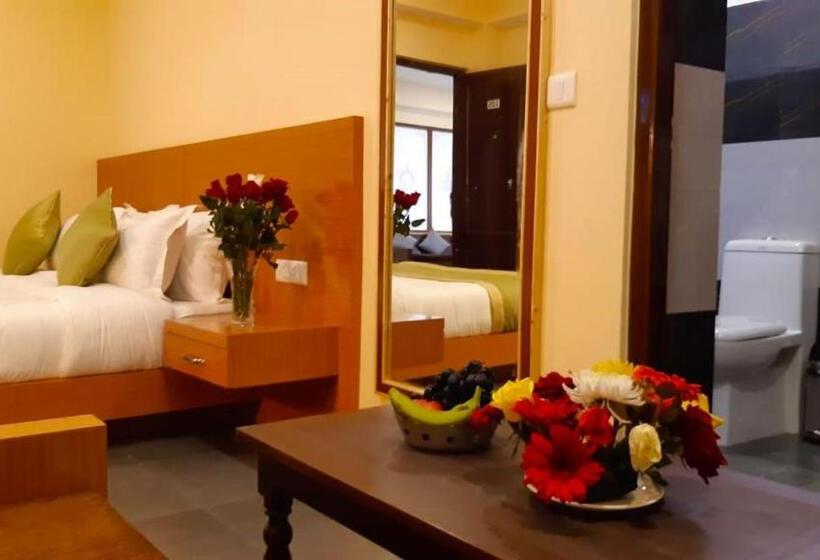 בית מלון כפרי Yangkhyil Residency