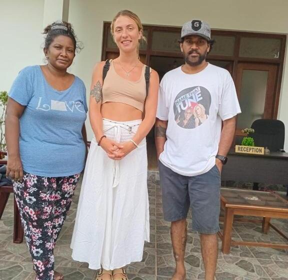 Negombo Royal Villa By Hotel Oviniru