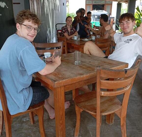 Negombo Royal Villa By Hotel Oviniru