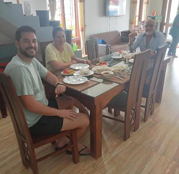 Negombo Royal Villa By Hotel Oviniru