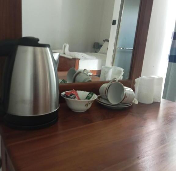 Negombo Royal Villa By Hotel Oviniru