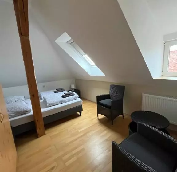 Majatalo Mwmgästehaus Doppelzimmer 17