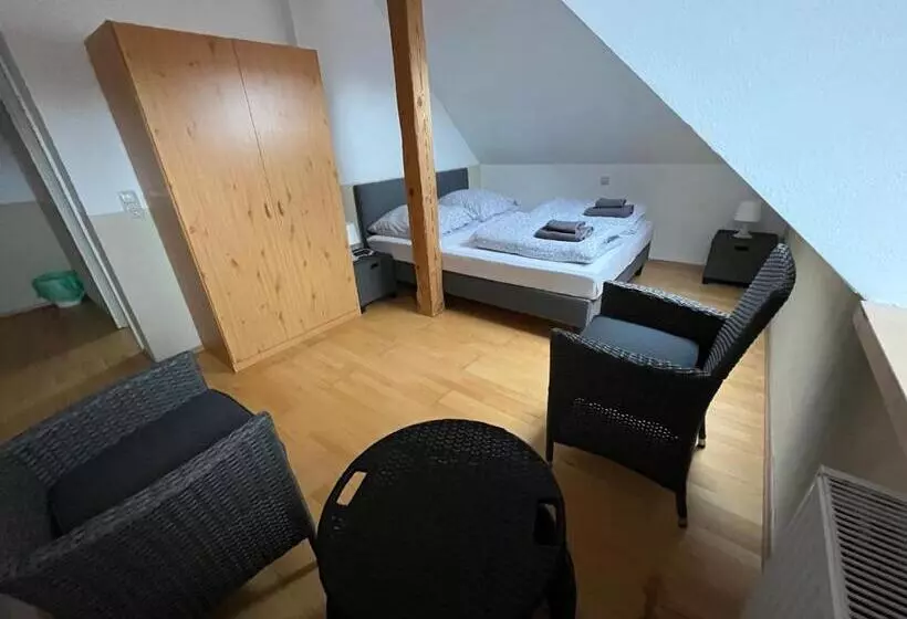 Majatalo Mwmgästehaus Doppelzimmer 17