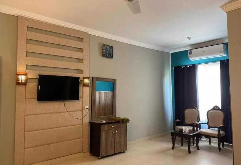 پانسیون Rehmat Residency Guest House
