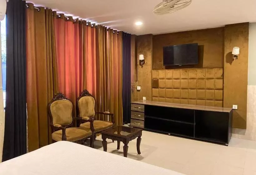 پانسیون Rehmat Residency Guest House