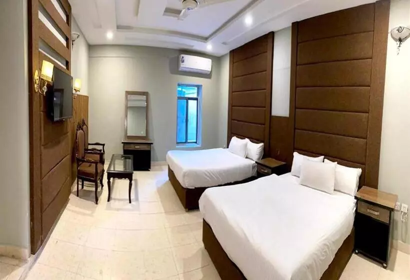 پانسیون Rehmat Residency Guest House