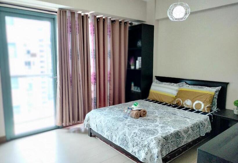 Rqui Condotel Near Airport At Two Palmtree Villas