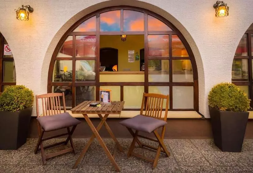 1a Adventure Hostel