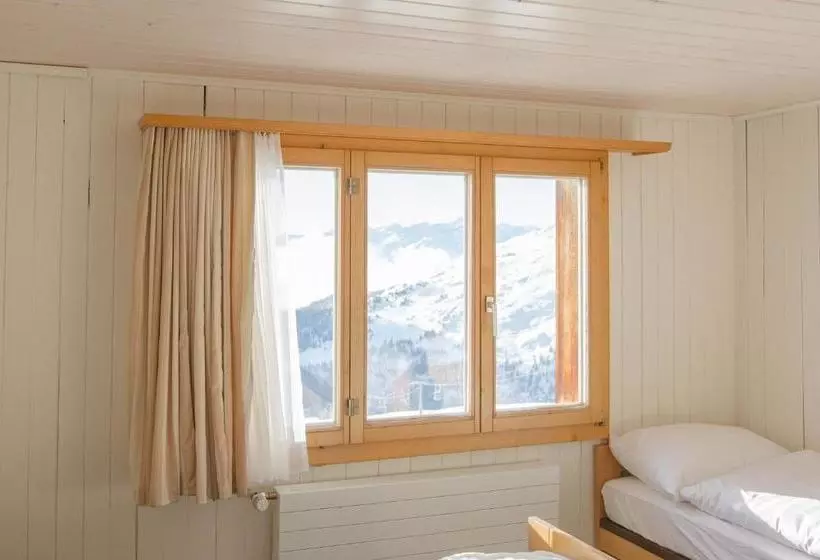 Retkeilymaja Berghaus Nagens