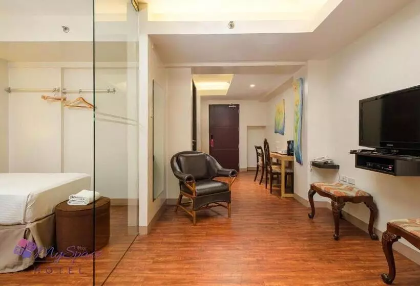 ユースホステル Myspace Hotel @bgc