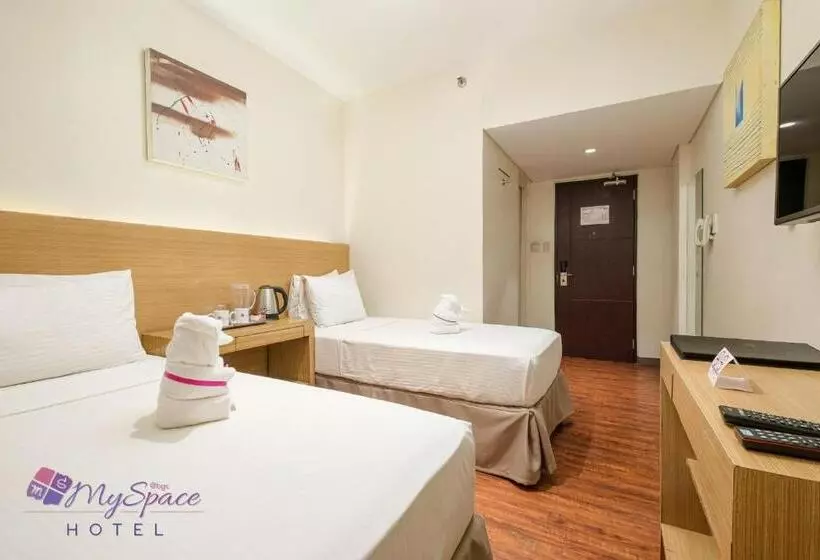 ユースホステル Myspace Hotel @bgc