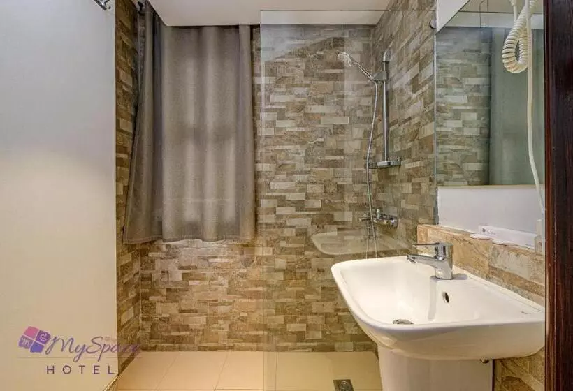 ユースホステル Myspace Hotel @bgc