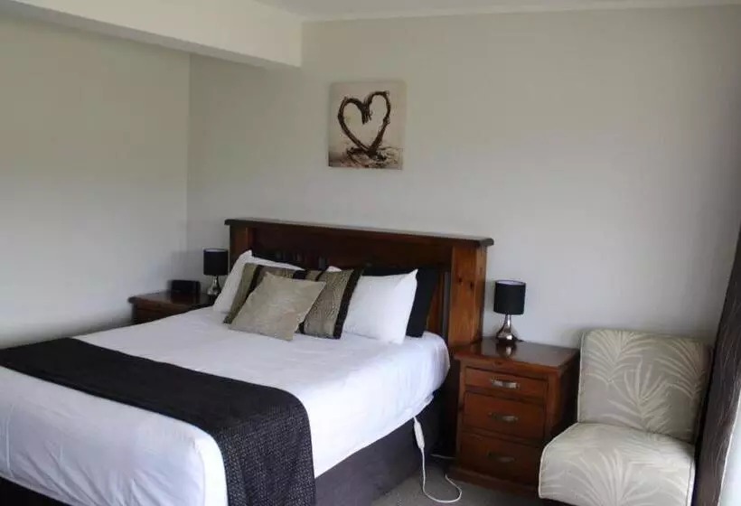 Coromandel Seaview Motel