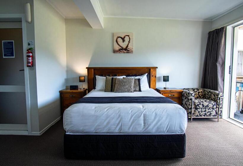 Coromandel Seaview Motel