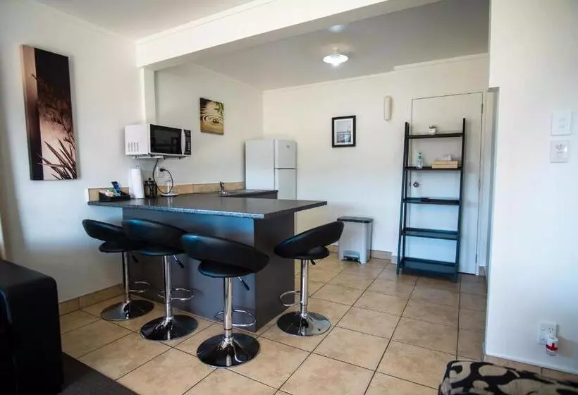 Coromandel Seaview Motel