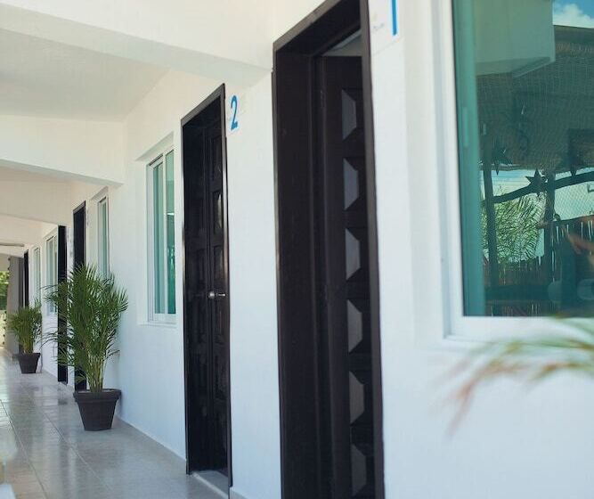 Hostelito Chetumal Hotel & Hostel