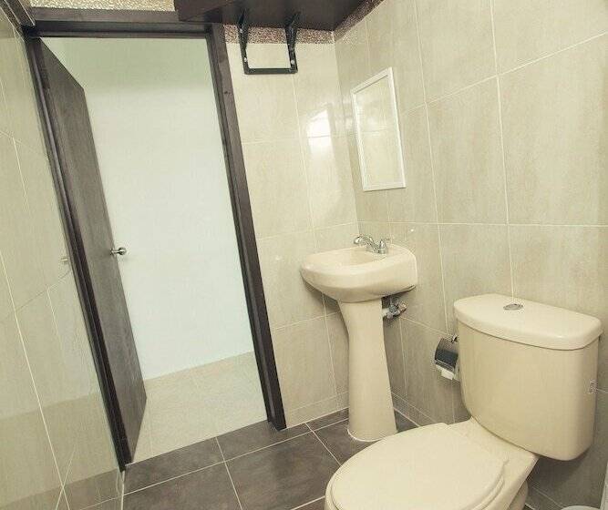 Hostelito Chetumal Hotel & Hostel