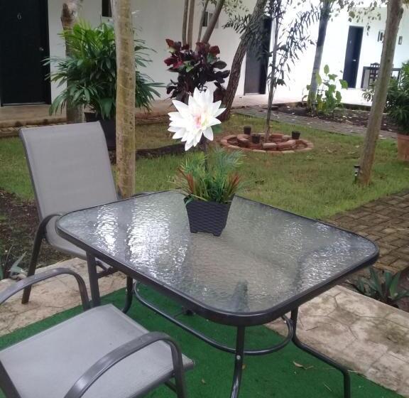 هتل 41 Valladolid