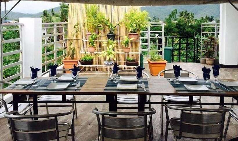 בית מלון כפרי Ace Francis