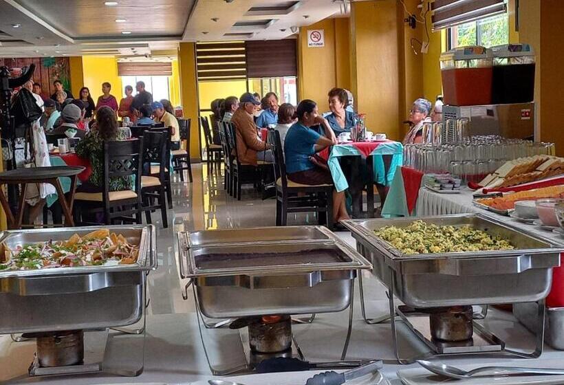 فندق Castillo Del Rey