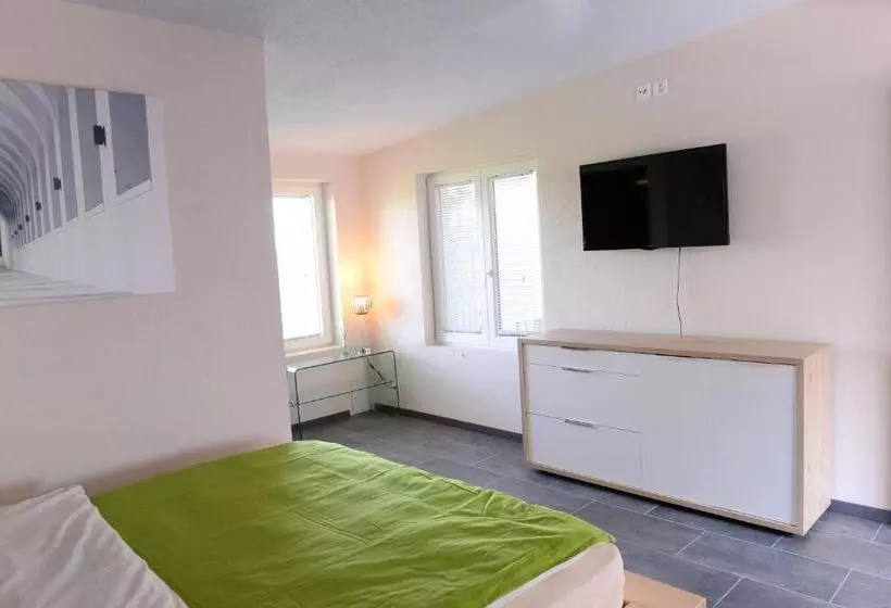 Motelli Belp Bern Airport Free Parking