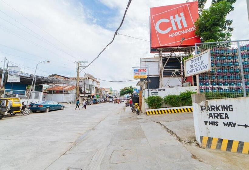 Reddoorz Plus At Hotel Metro Kalibo