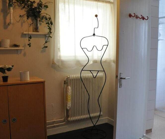 Roddaren Vandrarhem   Hostel