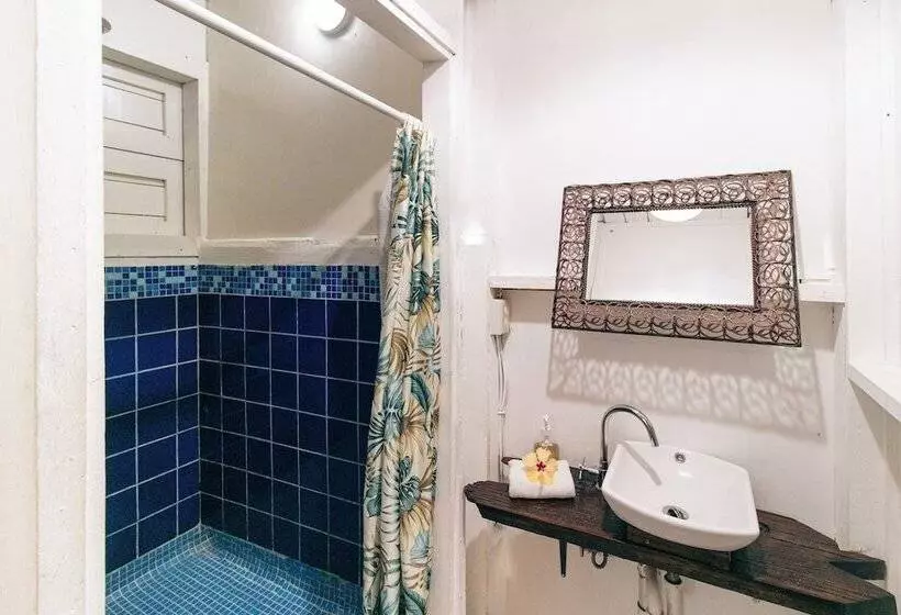 Saigon Bay Bed & Breakfast
