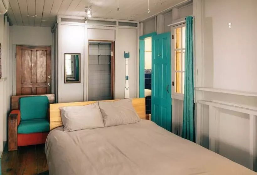 Saigon Bay Bed & Breakfast