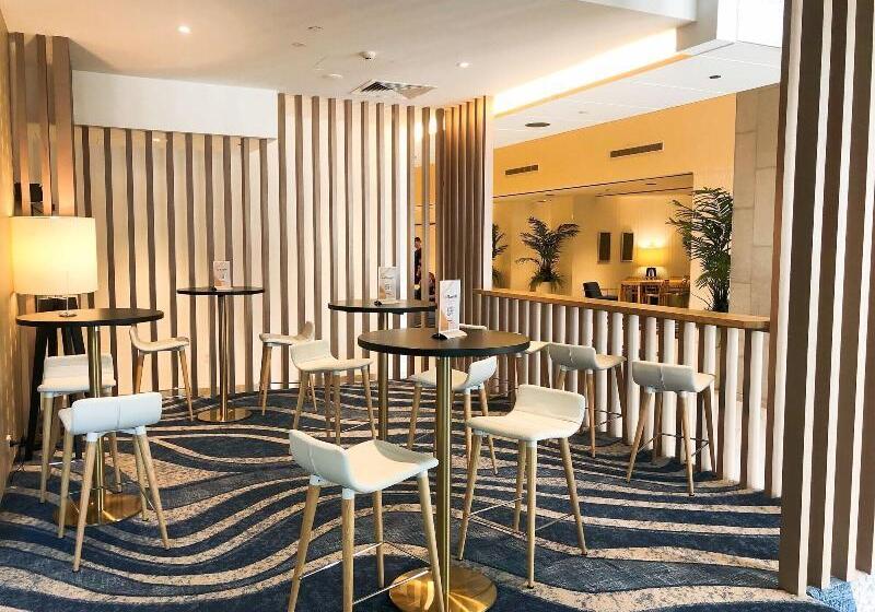 Отель H Residences By Holiday Paradise