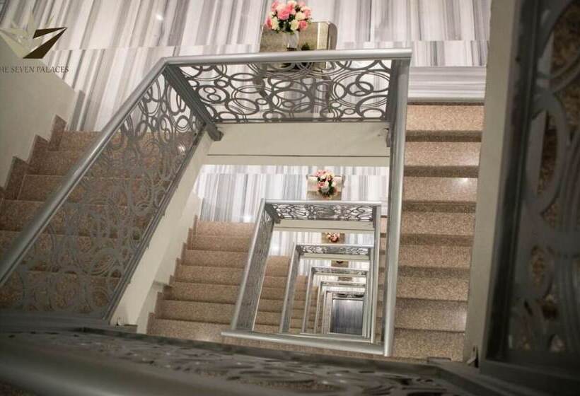 酒店 Express Seven Palaces