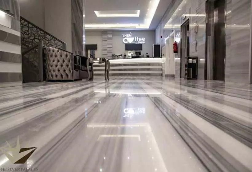 Hotelli Express Seven Palaces