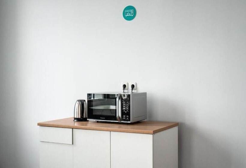 Hotel Bobopod Kota Tua Jakarta