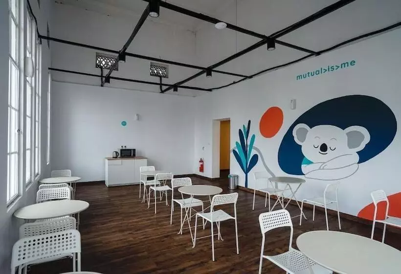 Hotelli Bobopod Kota Tua Jakarta