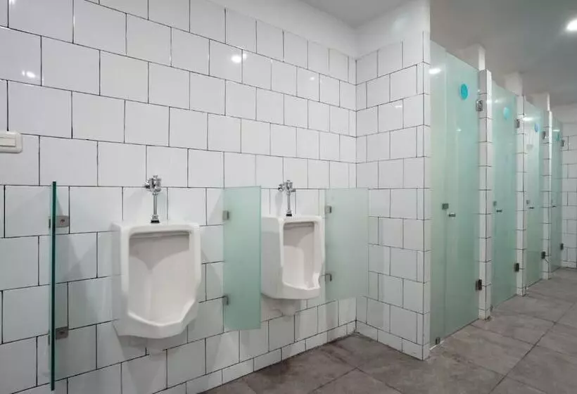 Hotelli Bobopod Kota Tua Jakarta