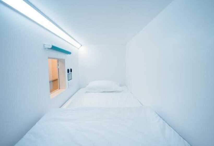 Hotel Bobopod Kota Tua Jakarta