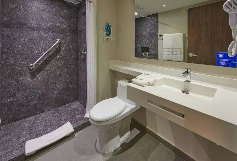 ホテル City Express By Marriott Cancun Aeropuerto