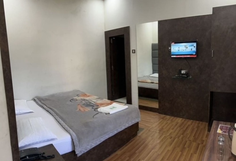 בית מלון כפרי Mansarovar