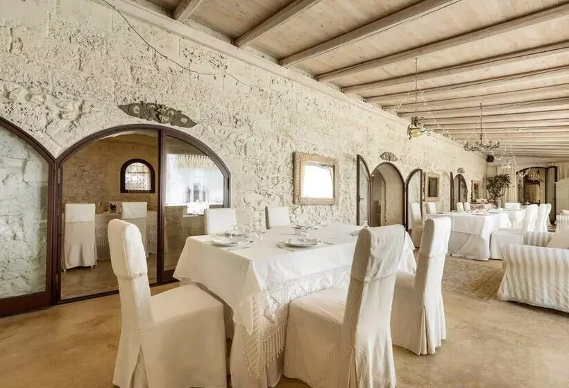 Hotelli 3376 Masseria Cucuruzza   Superior Dora