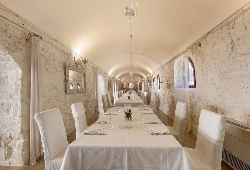 Отель 3376 Masseria Cucuruzza Superior Dora