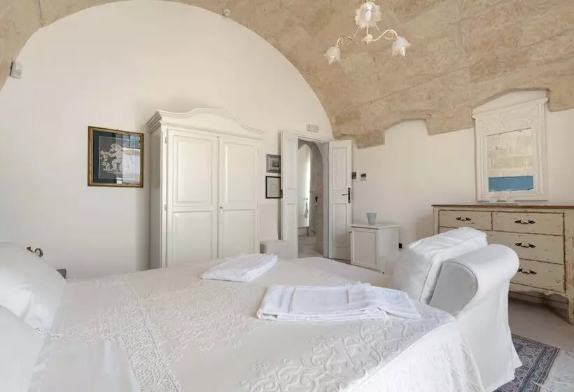 Hotelli 3376 Masseria Cucuruzza   Superior Dora