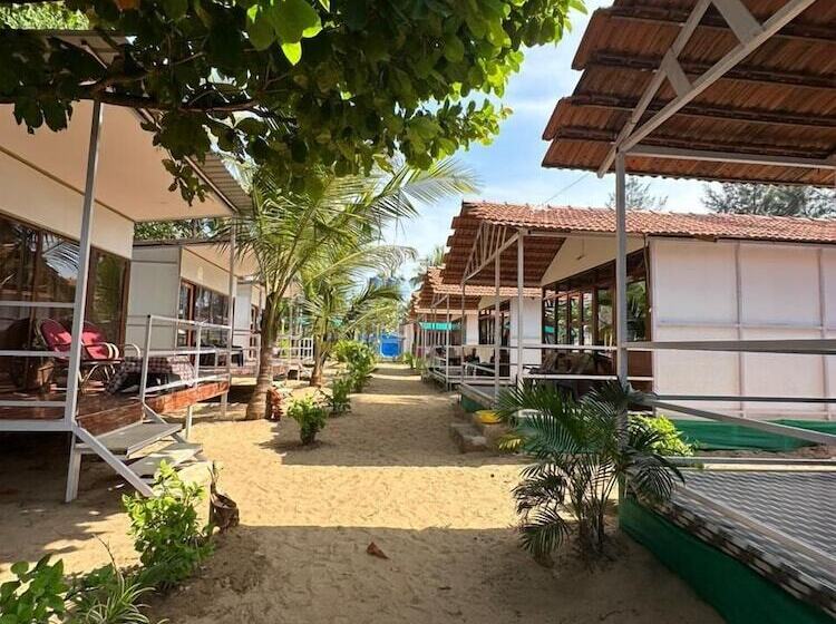 فندق Mountain Palm Patnem Beach