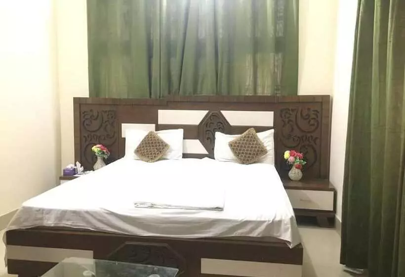 پانسیون Embassy Inn Guest House Hyderabad