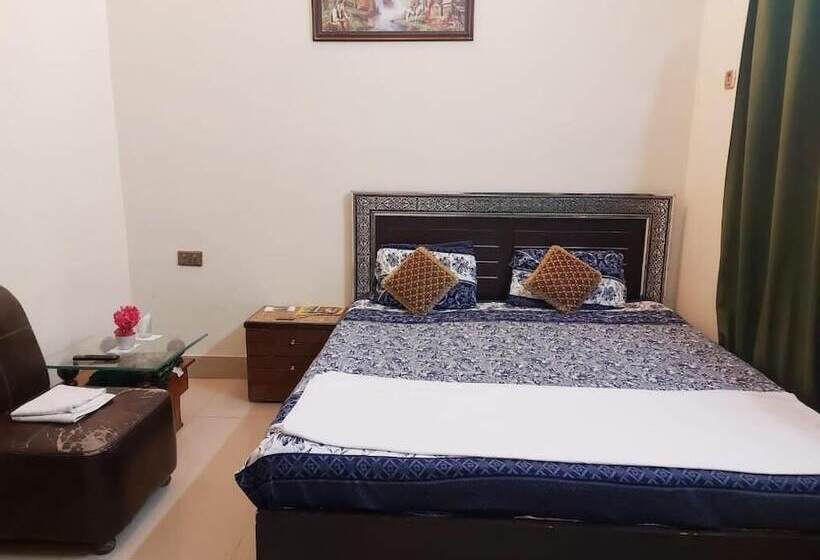 پانسیون Embassy Inn Guest House Hyderabad
