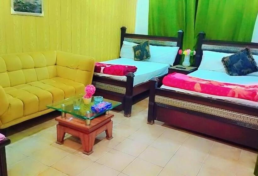 پانسیون Embassy Inn Guest House Hyderabad