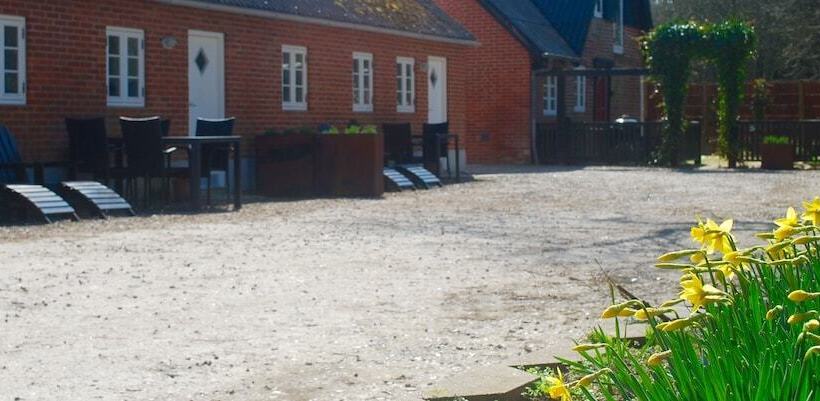 Adventure Park Apartments