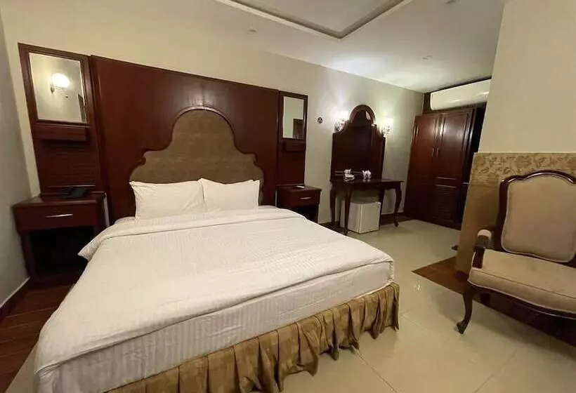 Al Noor Hotel Multan